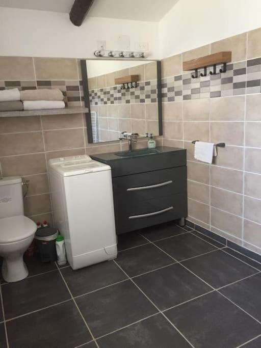 ארל Logement Insolite Au Coeur D'Une Ecurie מראה חיצוני תמונה